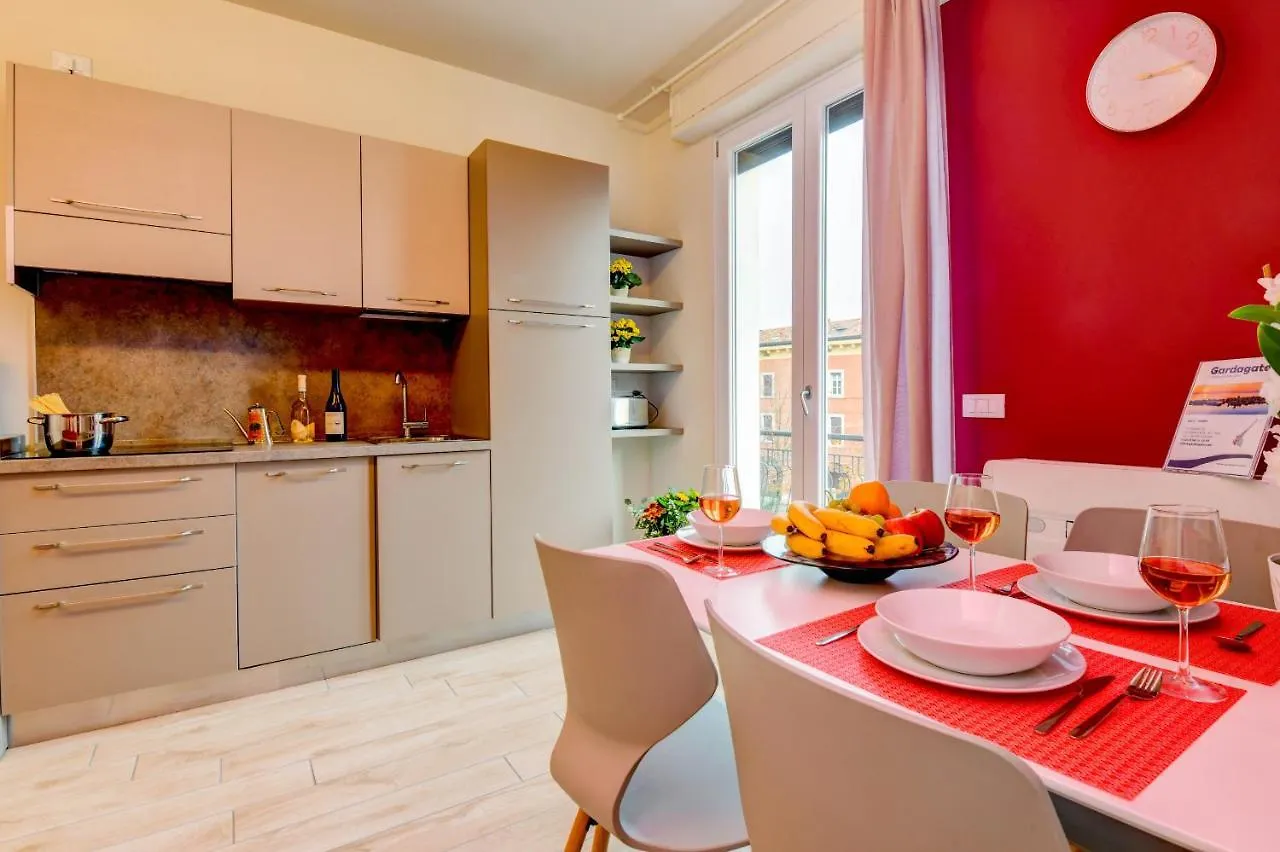 Casa Vino - Gardagate Apartment Salo Italy