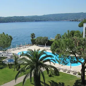 Отель Spiaggia D'oro - Charme & Boutique - Garda Lake Collection, Сало